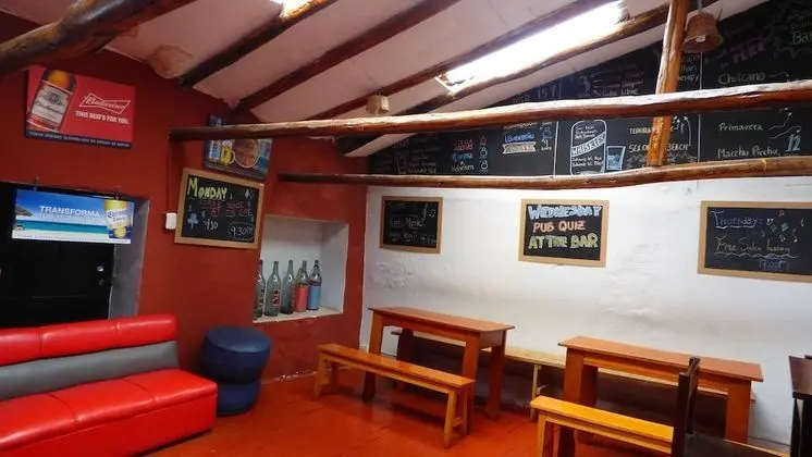 The Grasshopper Hostel - Lobi
