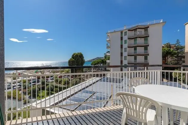 Grattacielo Vittoria 8 Sea Front