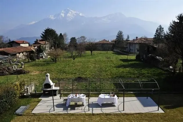 Gravedona Aquamarine Apt. 3