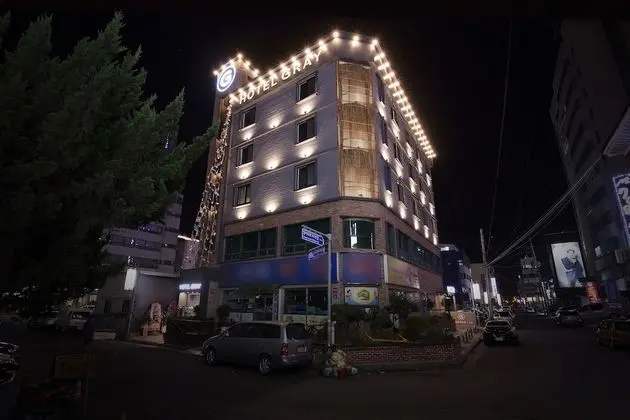 Hotel Gray