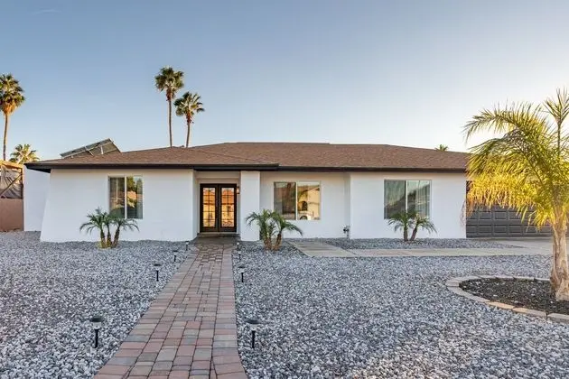 Grayhawk by Avantstay Modern Home w/ Pool, Hot Tub, Bocce, Fire Pit, Pool Table, & Putting Green - İç Mekan