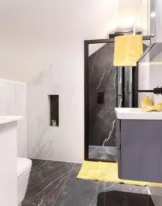 Grayson Court by Deardon Properties - Banyo Tipleri