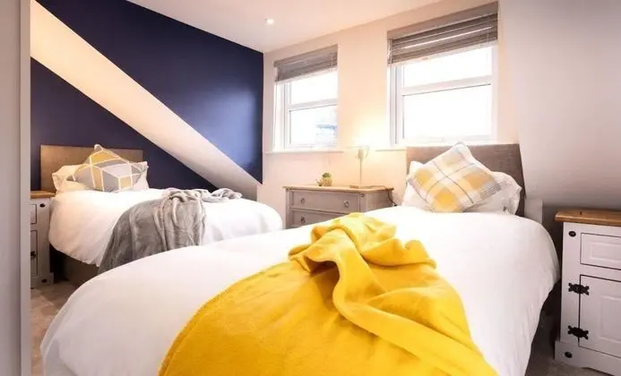 Grayson Court by Deardon Properties - Oda