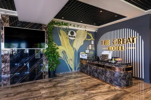 The Great Airport Hotel - Lobi