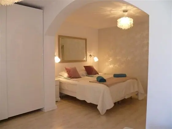 Great Beach Side Villa – Semi Heated Pool - Oda