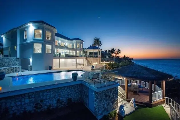 Great Bluff Estates