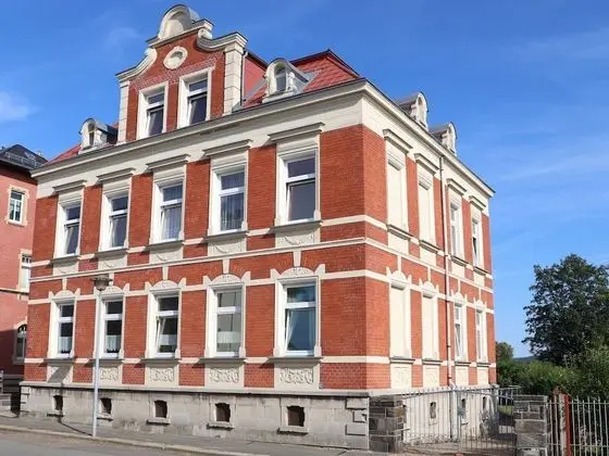 Great, Comfortable Villa With Sauna, Home Cinema and Large Garden in the Ore Mountains