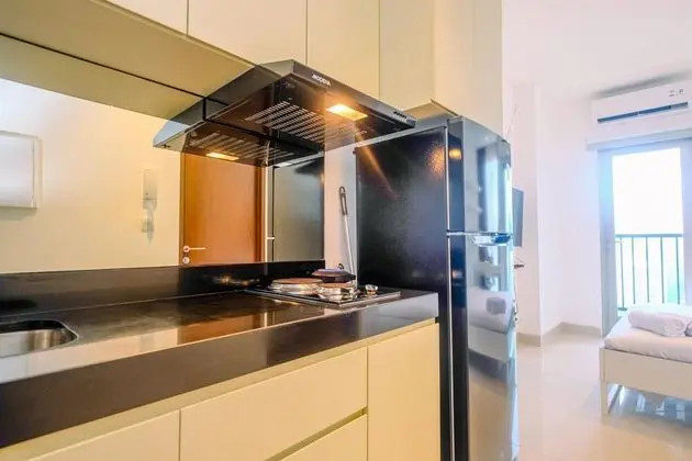 Great Deal Studio Apartment at The Newton Ciputra World 2 - Mutfak