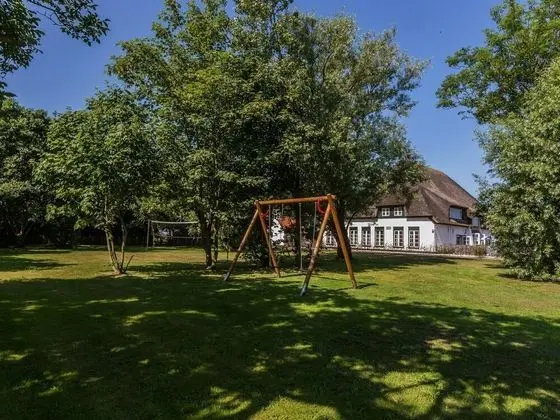 Great Farmhouse in De Cocksdorp With Garden