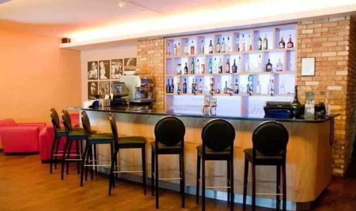 Great Hallingbury Manor Stansted - Bar