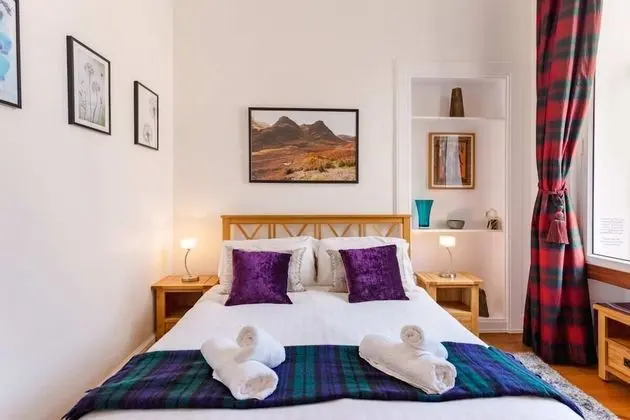 Great Location Heart of the Centre 2 Bed 2 Bath