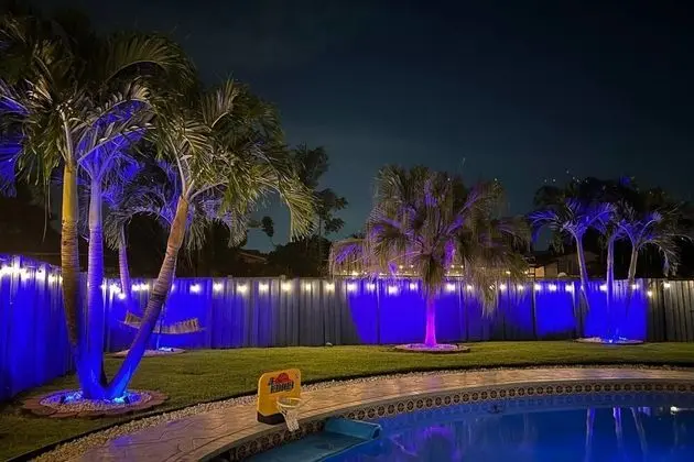 Great Location Private House Pool, Hot Tub, Patio w/ Fire Pit 3br/2ba - Havuz