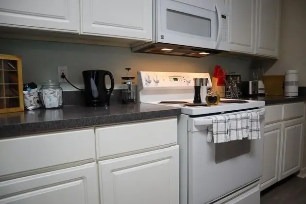 Great Location and Upgraded Apartment - Oda