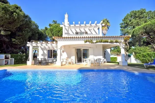Great Pool Villa Just a Short Stroll to the Centre - Öne Çıkan Resim