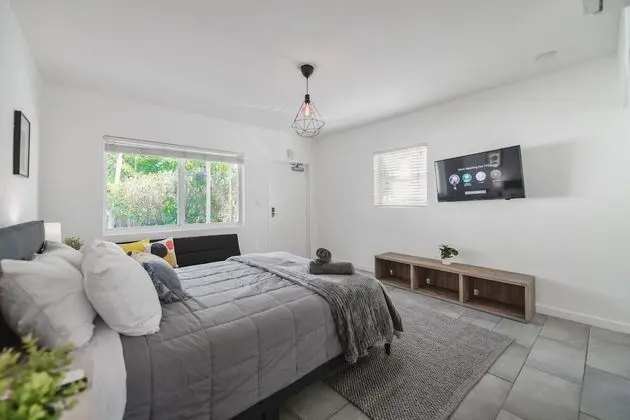 Great Studio 15 min from the beach