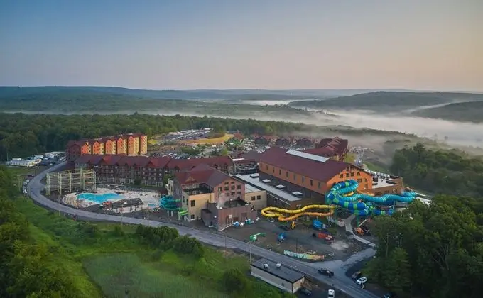 Great Wolf Lodge Pocono Mountains, PA - Dış Mekan