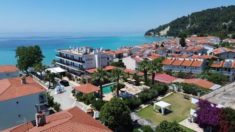 Greek Pride Seafront Hotel - Dış Mekan