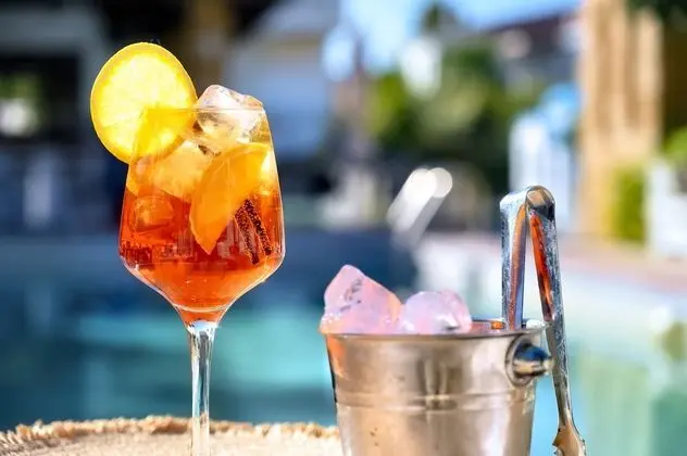 Greek Pride Seafront Hotel - Plaj