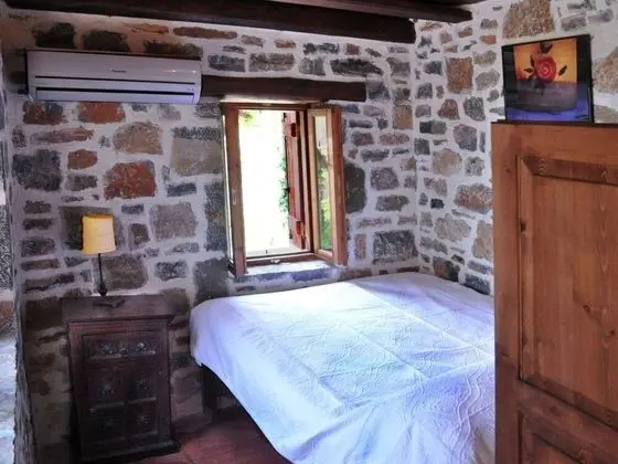 Greek Style Villa in Crete - Oda