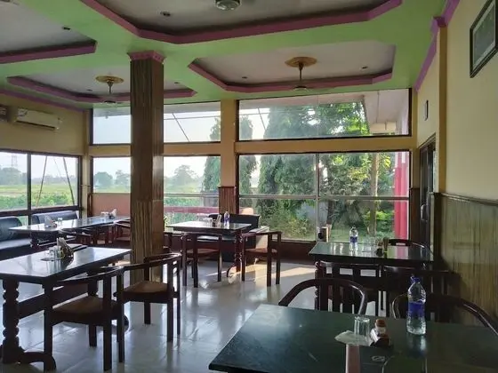 Green Ashiyana Palace - Yerinde Yemek