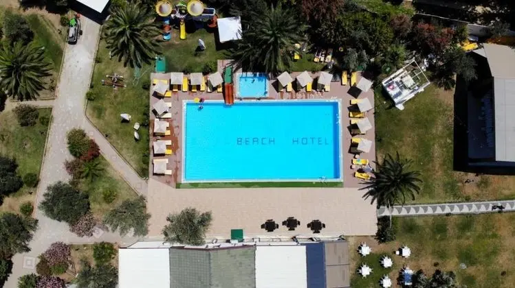 The Green Beach Resort Hotel - Havadan Görünüm