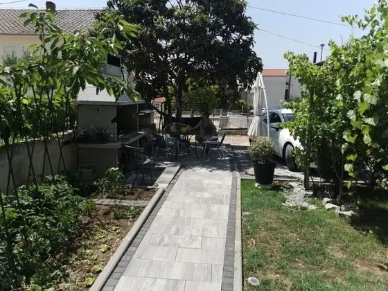 Green-beautiful Modern Apt. With Balcony & Garden - Dış Mekan