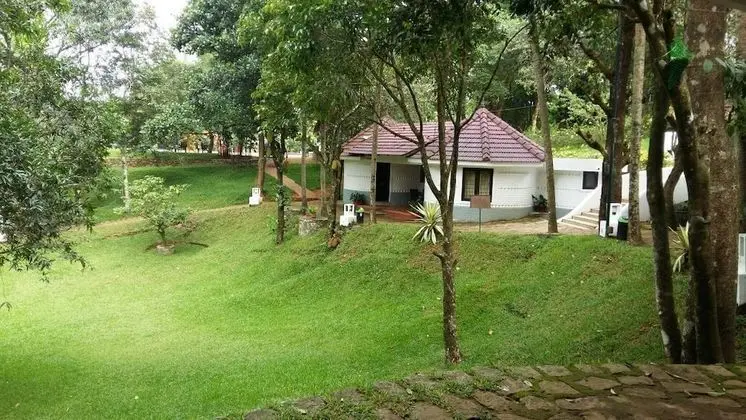 Green Berg Holiday Resorts