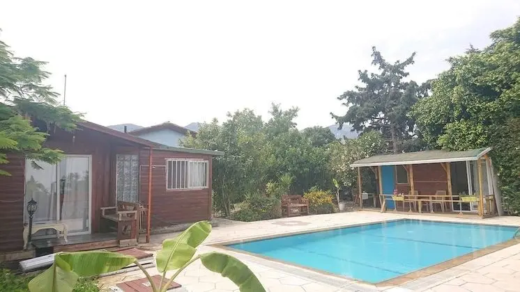 Green Bungalow