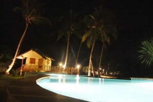 Green Cottage Beach Resort - Havuz