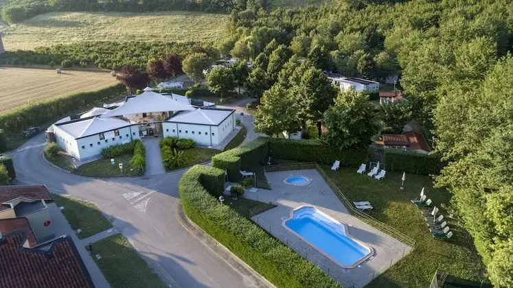 Green Eco House In Alba