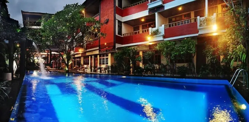 Green Garden Hotel - 1