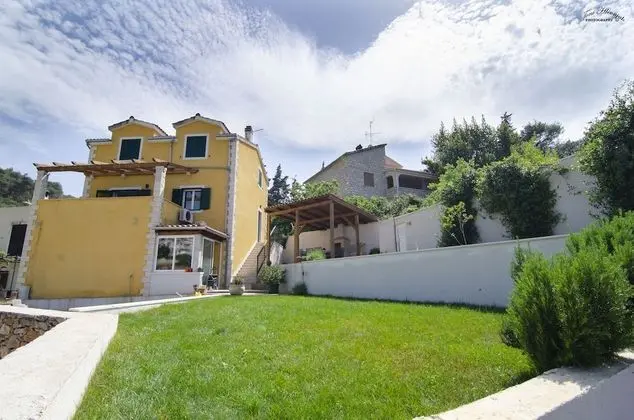 Villa Green Garden - Dış Mekan