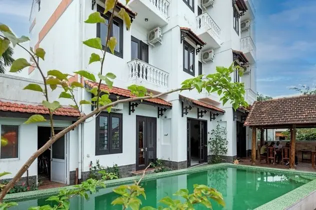 Green Grass Land Villa