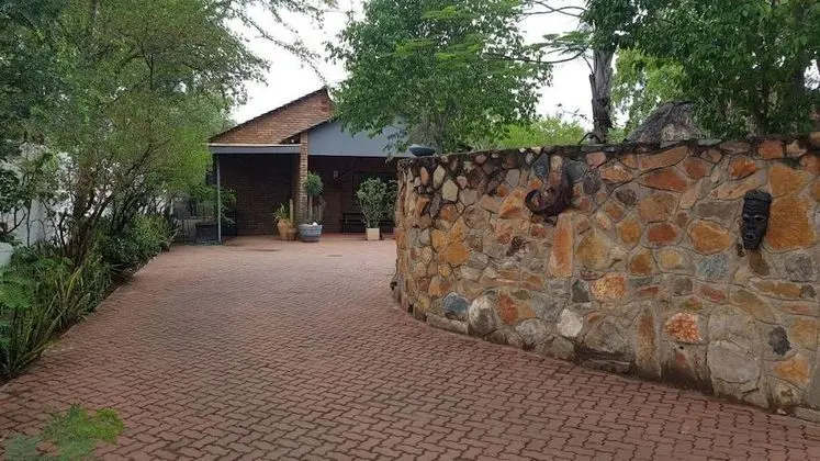 Green House BnB - 'Swiss German'