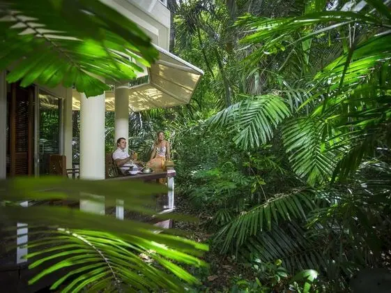 Green Island Resort - Genel