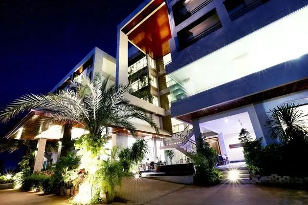 GREEN HOTEL RESORT