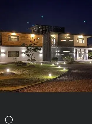 Green Light Villa