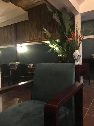 Green Mango Apartment and Hotel - Lobi