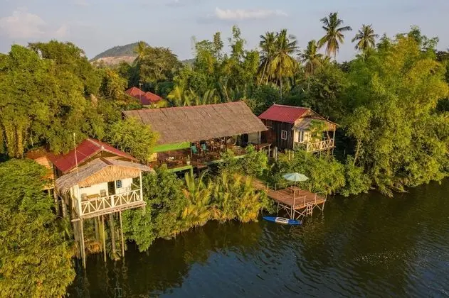 Green Mango Bungalows