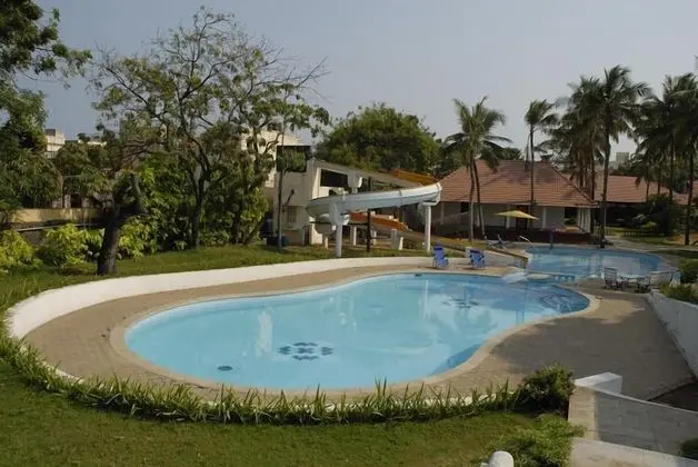 Green Meadows Resort - Havuz