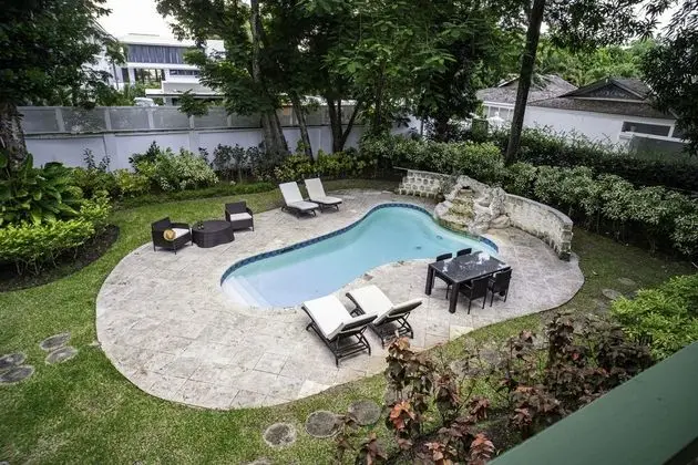 Green Monkey Villa