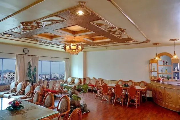 Green Hotel Nha Trang - Yerinde Yemek
