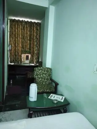 Hotel Green Palace By ADB Rooms - İç Mekan