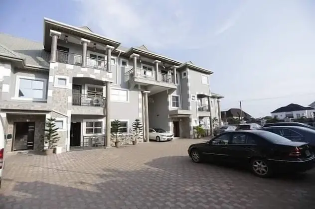Green Palm Apartments