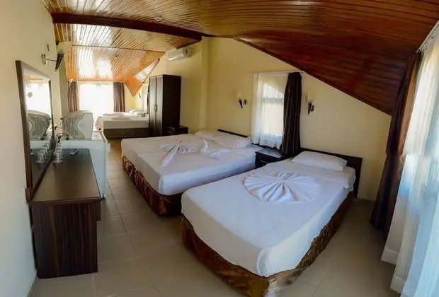 Green Palm Hotel - Oda