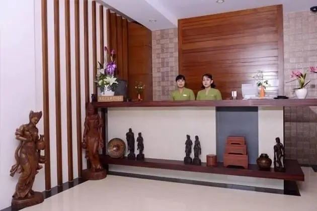Green Paradise Hotel