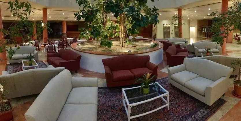 Green Park Bologna Residence - Lobi