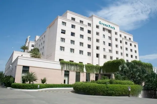 Green Park Hotel