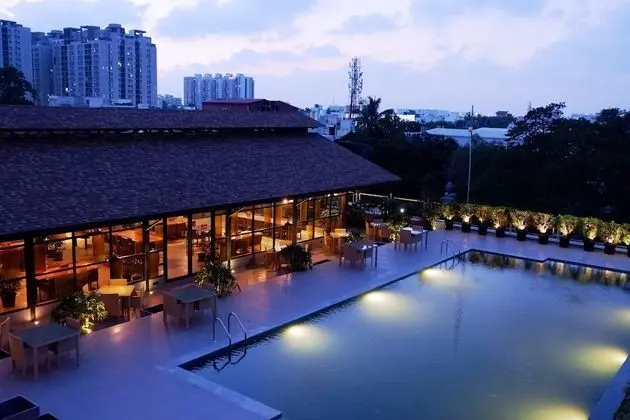 Green Park Hotel - 1