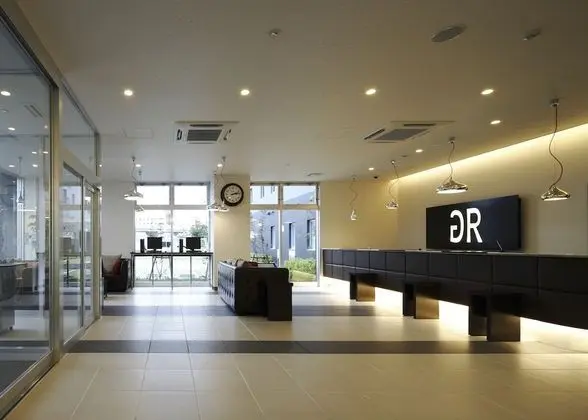 Green Rich Hotel Osaka Airport - Lobi